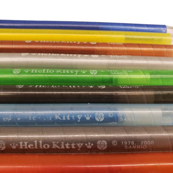 Vintage Sanrio Hello Kitty Twist Up Crayon Set Year 2000 1976 Hello Kitty Pencil - Picture 13 of 15